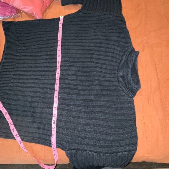 COS Black Ribbed Knit Oversized Sweater Womens Pullover Size Small - Picture 6 of 8